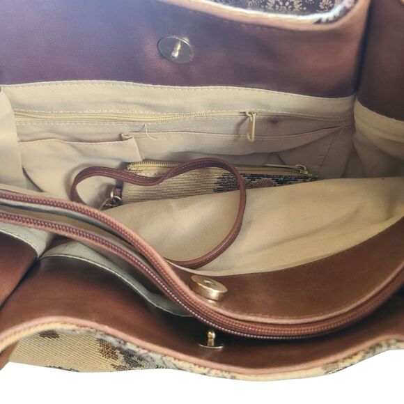 90s Vtg Bueno Large Tan Tapestry Cheetah Tree Animal Shoulder Bag w/ Coin Purse - Picture 4 of 10